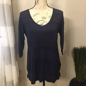 White House Black Market Sweater Top Size Small